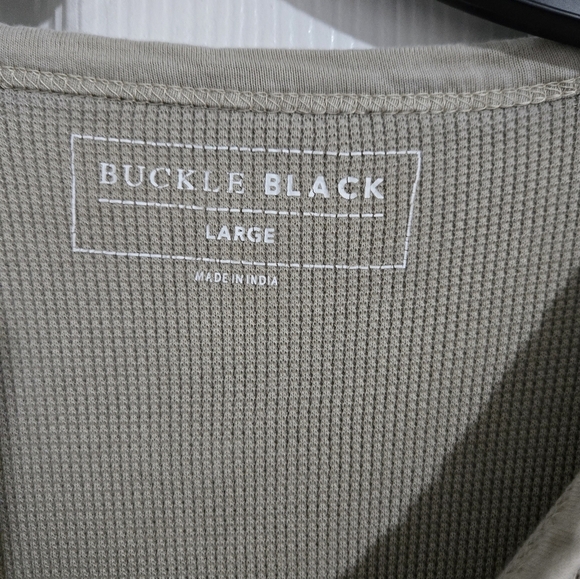 Buckle Black Men's Athleisure Shirt Size Large Short Sleeve Tan Short Sleeve - Picture 8 of 13